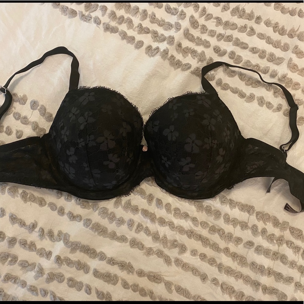 Victoria Secret Bra
